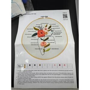 New Woman Outline with Floral Pattern Embroidery Kit - H414